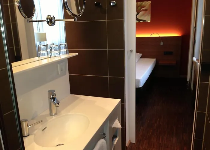 Koenigstein Hotell 3*